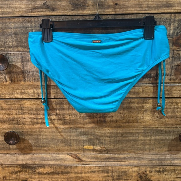 Antonio Melani Turquoise Swim Bottoms‎ - Picture 2 of 8
